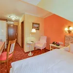 Romantik Zur Post Hotel Fuerstenfeldbruck