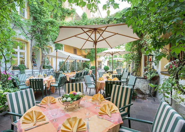 Hotel Romantik Zur Post 4*