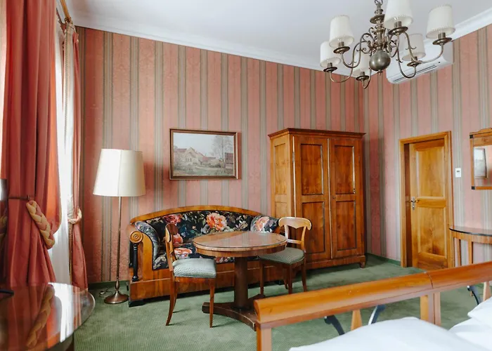 Romantik Zur Post Hotel Fuerstenfeldbruck