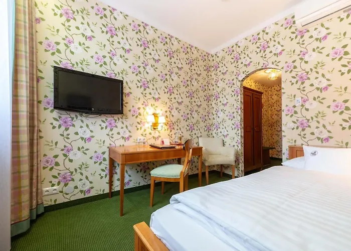 Hotel Romantik Zur Post 4*